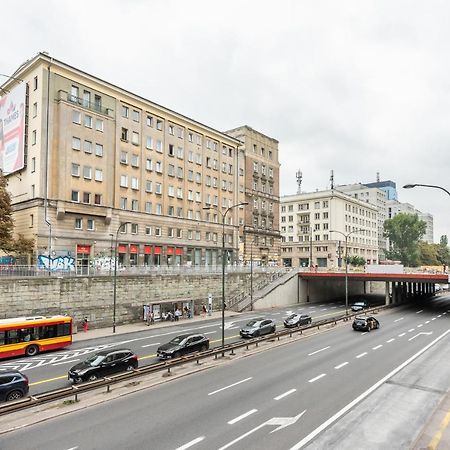 Plac Zbawiciela 3-Bedroom Apartment Warsaw Exterior photo