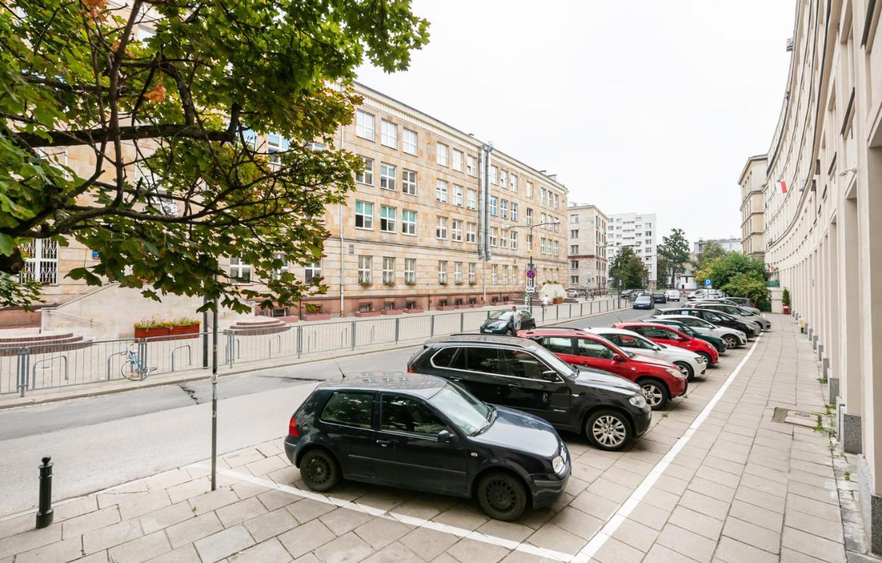 Plac Zbawiciela 3-Bedroom Apartment Warsaw Exterior photo